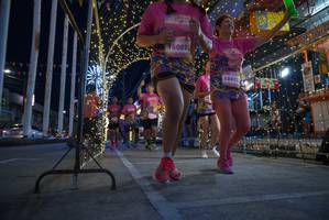 BIB: 18082, 18815
                            <button type="button" onclick="openModal(24676966)" class="btn btn-primary btn-sm float-right btn-popup" data-toggle="modal" data-target=".modal-high-quality">
                        <i class="fas fa-shopping-cart"></i> Add to Cart
                    </button>
                                            <button type="button" onclick="isThisMe(24676966, true)" class="btn btn-success btn-sm float-right btn-popup btn-isme hidden" data-toggle="tooltip" data-placement="bottom" title="นี่คือรูปของคุณใช่ไหม คลิกที่นี่เพื่อเอาเข้าอัลบั้ม">
                        <i class="fas fa-plus"></i> Add to album
                    </button>
                    <button type="button" onclick="isThisMe(24676966, false)" class="btn btn-warning btn-sm float-right btn-popup btn-isnotme hidden">
                        <i class="fas fa-ban"></i> Remove from album
                    </button>